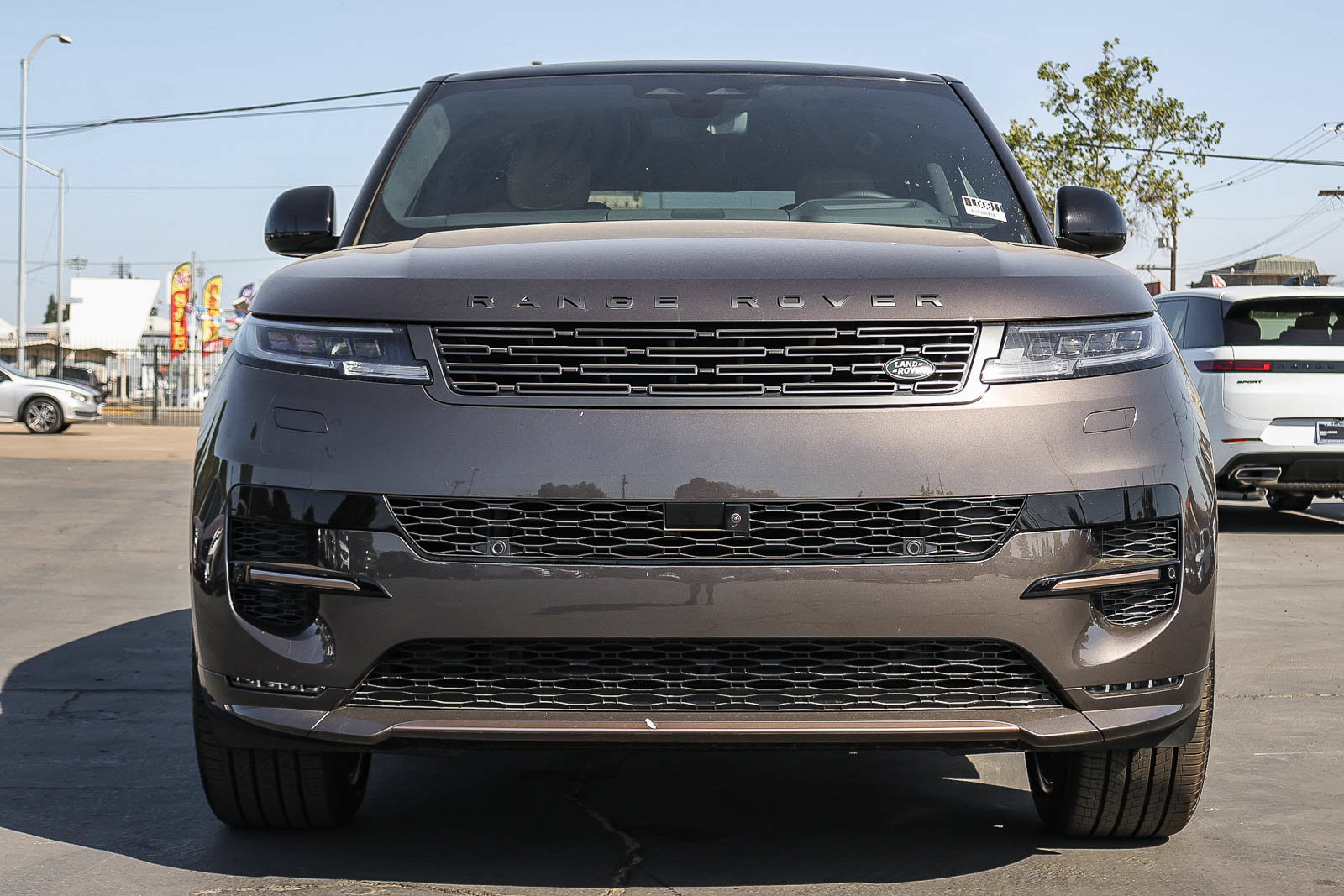 New 2026 Land Rover Range Rover Sport Autobiography AWD/4WD image 2
