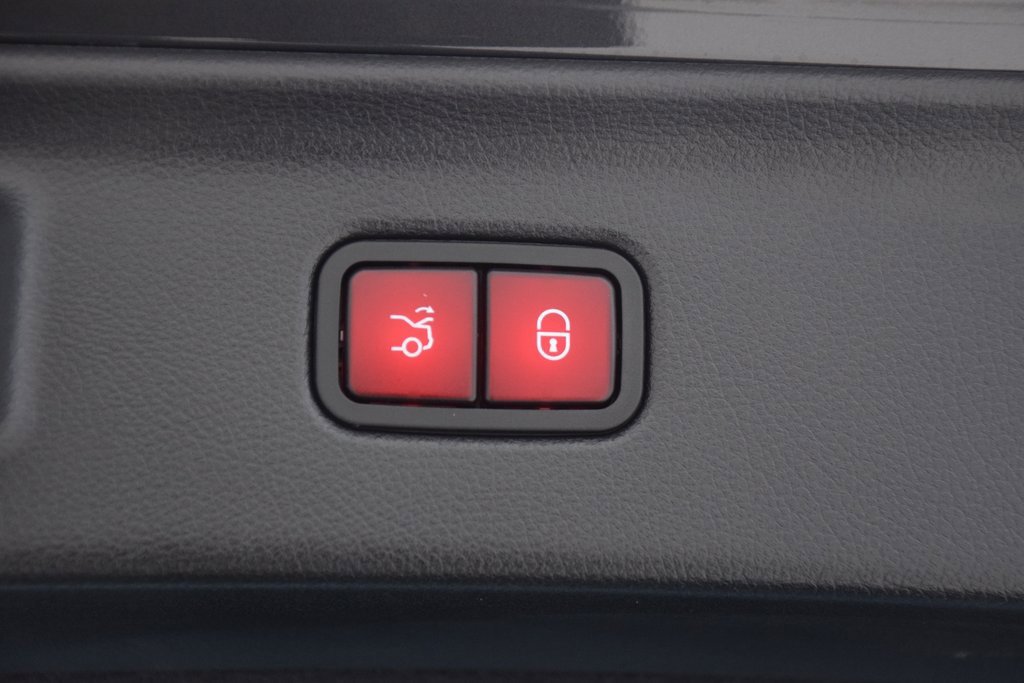 Certified 2022 Mercedes-Benz S 500 4MATIC image 32