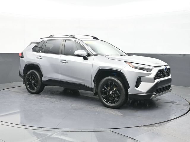 Used 2024 Toyota RAV4 SE AWD/4WD image 18