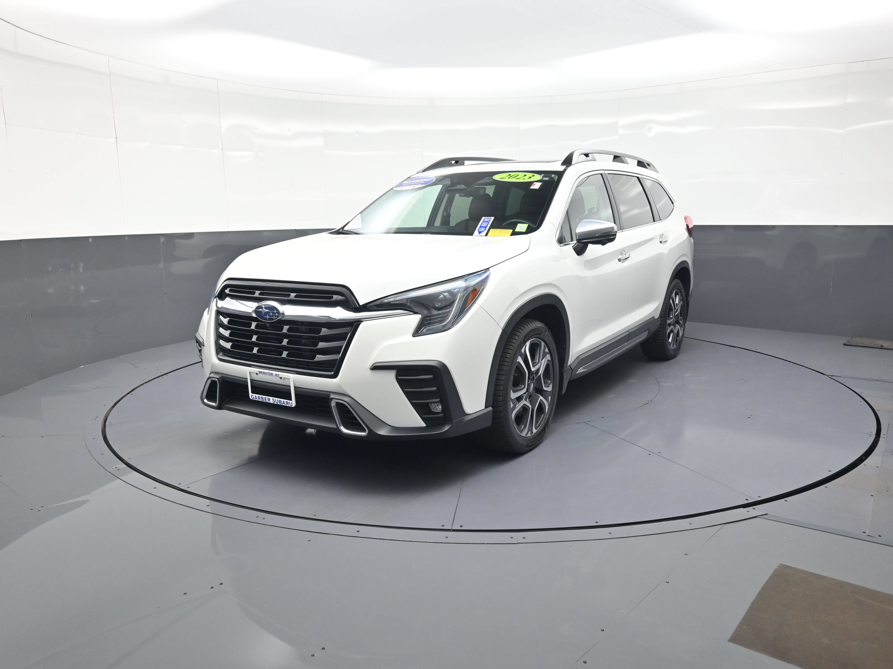 Used 2023 Subaru Ascent Touring AWD/4WD image 7