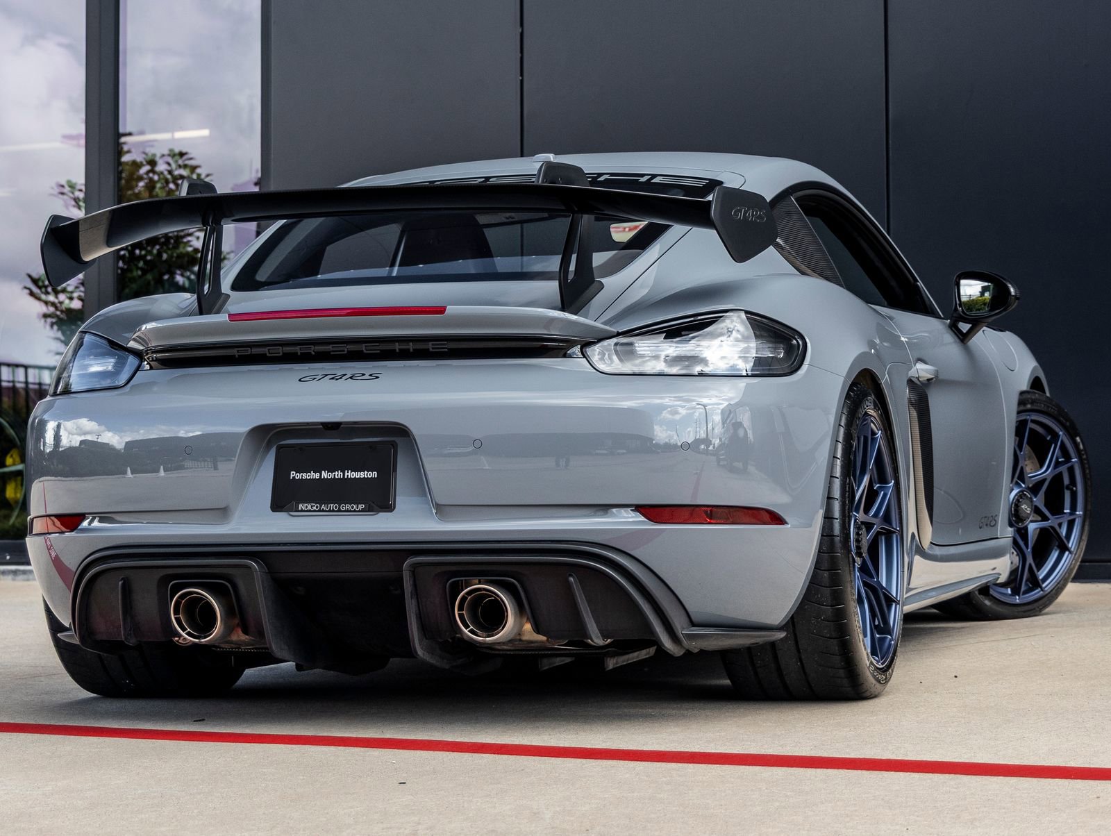 Used 2024 Porsche 718 Cayman GT4 RS RWD image 11