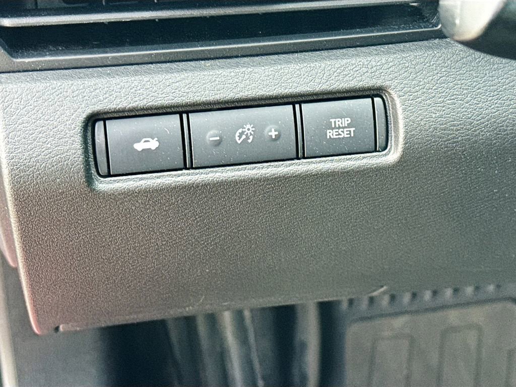 Used 2023 Nissan Altima 2.5 SR image 10