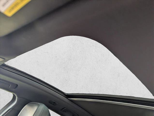 Used 2023 Porsche Macan image 16