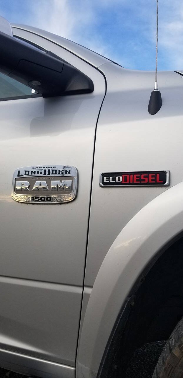 Used 2017 RAM 1500 Laramie Longhorn AWD/4WD image 5