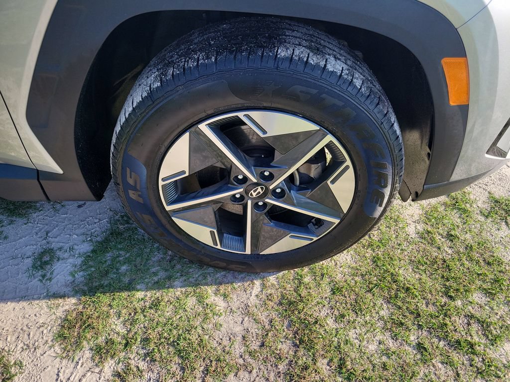 Used 2025 Hyundai Tucson SEL AWD/4WD image 7