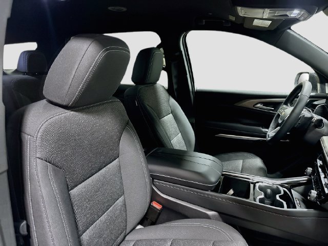 New 2027 Chevrolet Traverse LT w/ LPO, Floor Liner Package FWD image 25
