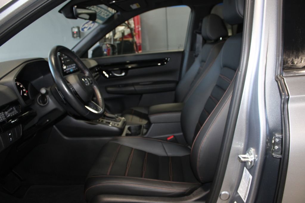 Used 2024 Honda CR-V Sport Touring image 12