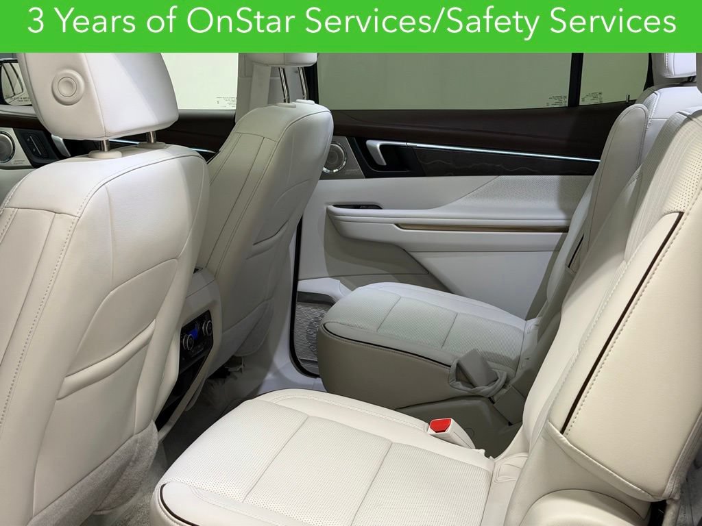 Certified 2025 Buick Enclave Avenir w/ Super Cruise Package FWD image 26