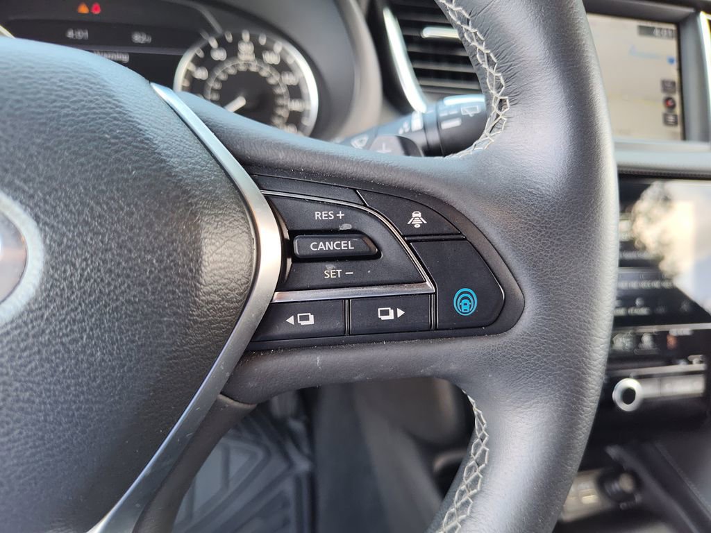 Used 2025 INFINITI QX55 Essential w/ Cargo Package image 25