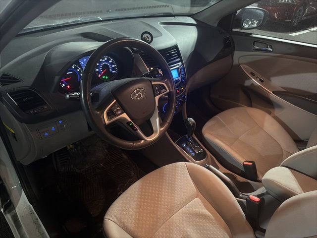 Used 2012 Hyundai Accent SE image 22