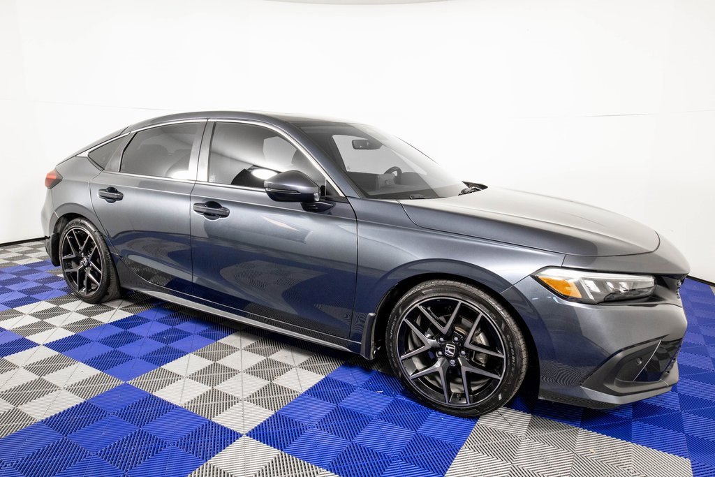 Used 2023 Honda Civic Sport Touring image 3