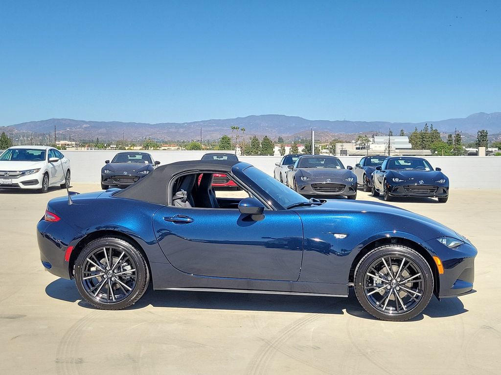 New 2026 MAZDA MX-5 Miata Grand Touring w/ Weather Package RWD image 26