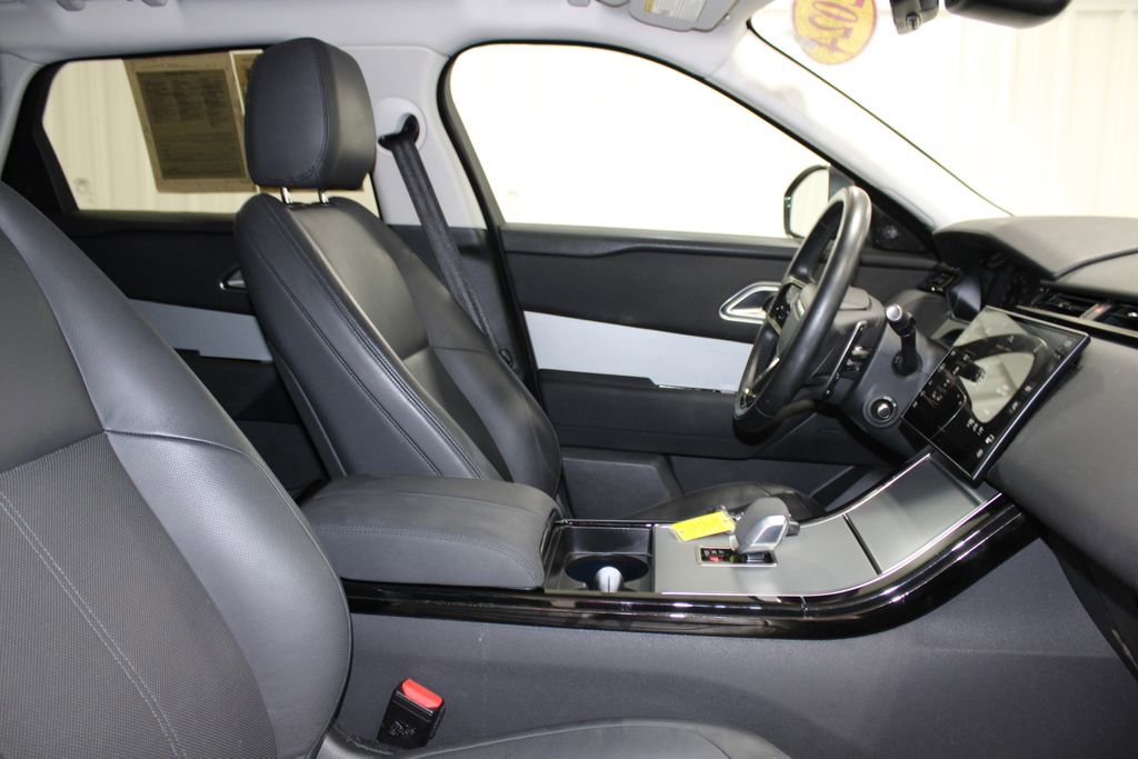 Used 2024 Land Rover Range Rover Velar S image 21