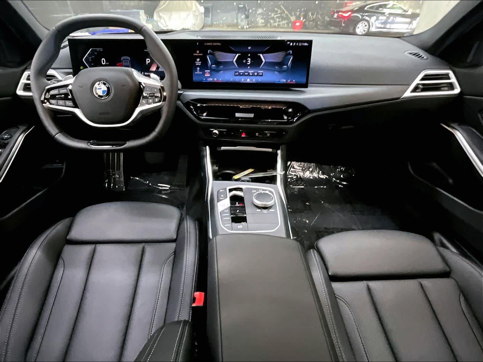 Used 2026 BMW 330i Sedan w/ Premium Package RWD image 18