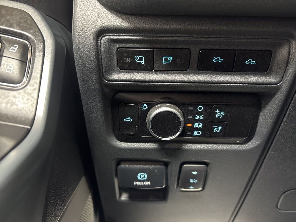 Used 2023 Ford F150 Lightning Lariat w/ Equipment Group 511A High image 17