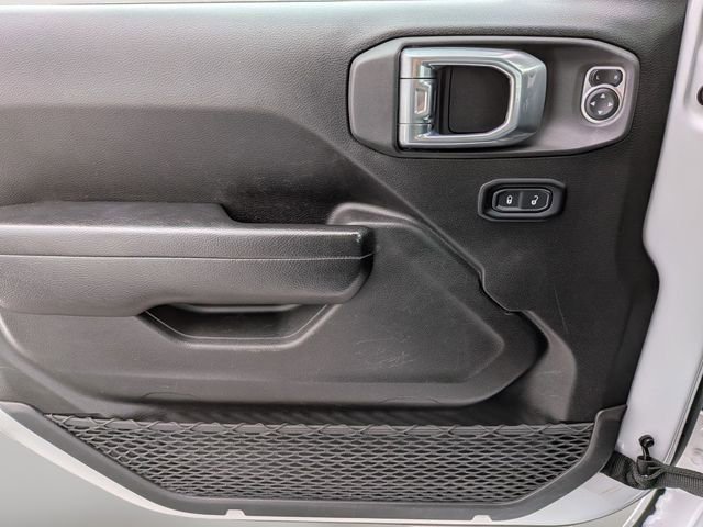 Certified 2025 Jeep Gladiator Sport image 24