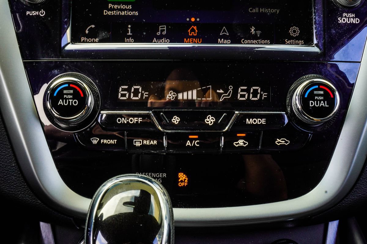 Used 2022 Nissan Murano SL w/ SL Moonroof Package FWD image 24