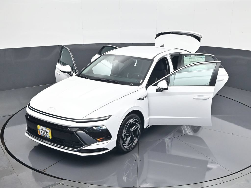 New 2026 Hyundai Sonata SEL FWD image 30
