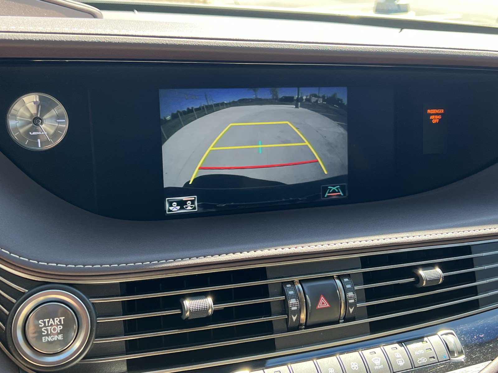 Used 2018 Lexus LS 500 w/ Accessory Package (Z2) RWD image 25