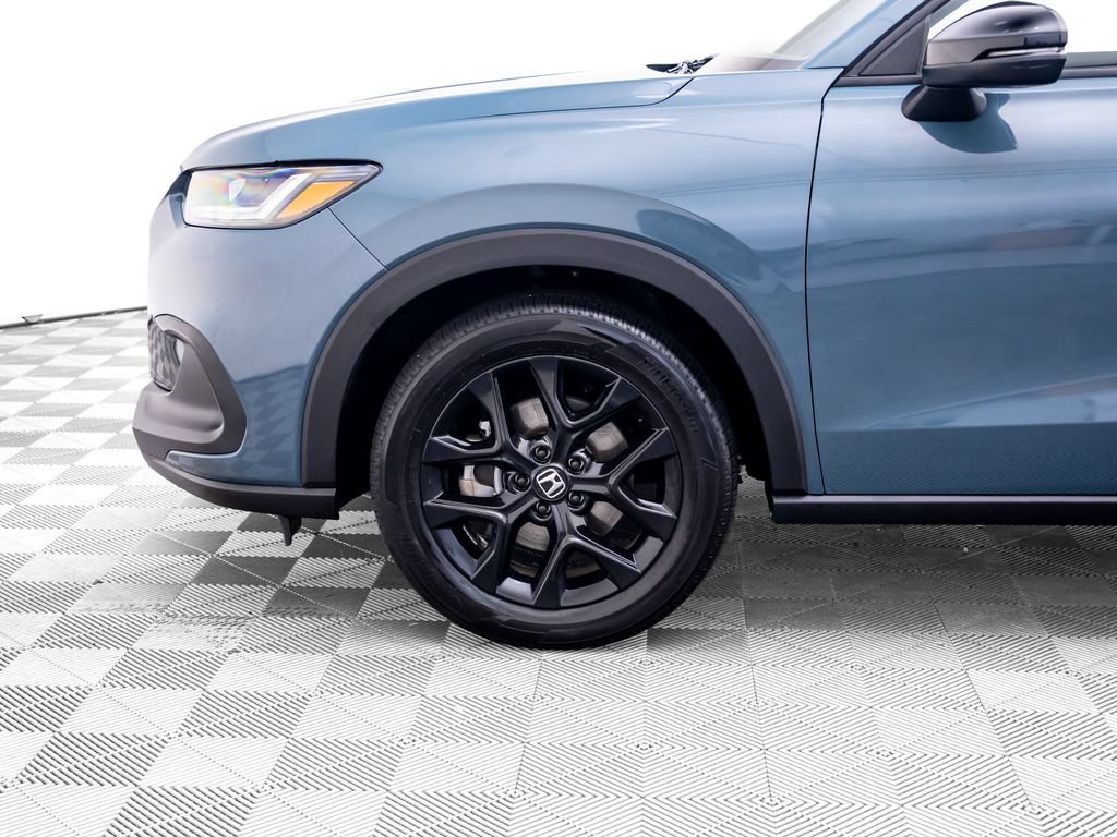 Certified 2025 Honda HR-V Sport image 36