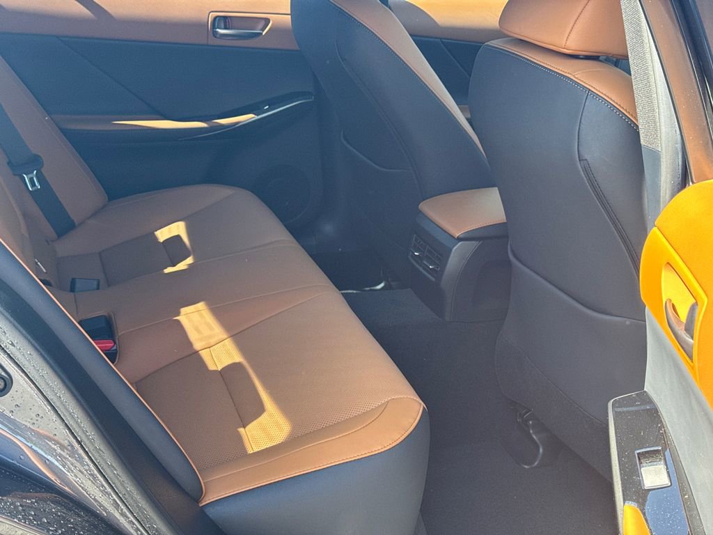 Used 2024 Lexus IS 350 F Sport RWD image 15