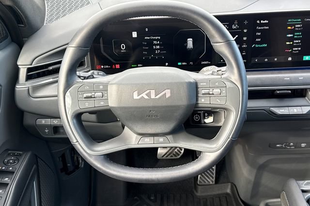 Certified 2024 Kia EV9 GT-Line AWD/4WD image 18
