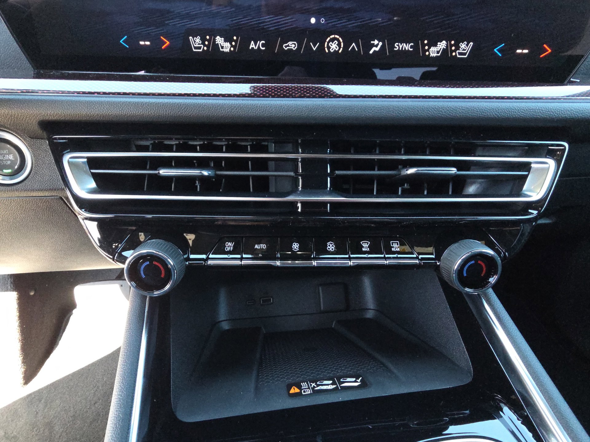 New 2026 Chevrolet Traverse RS FWD image 24