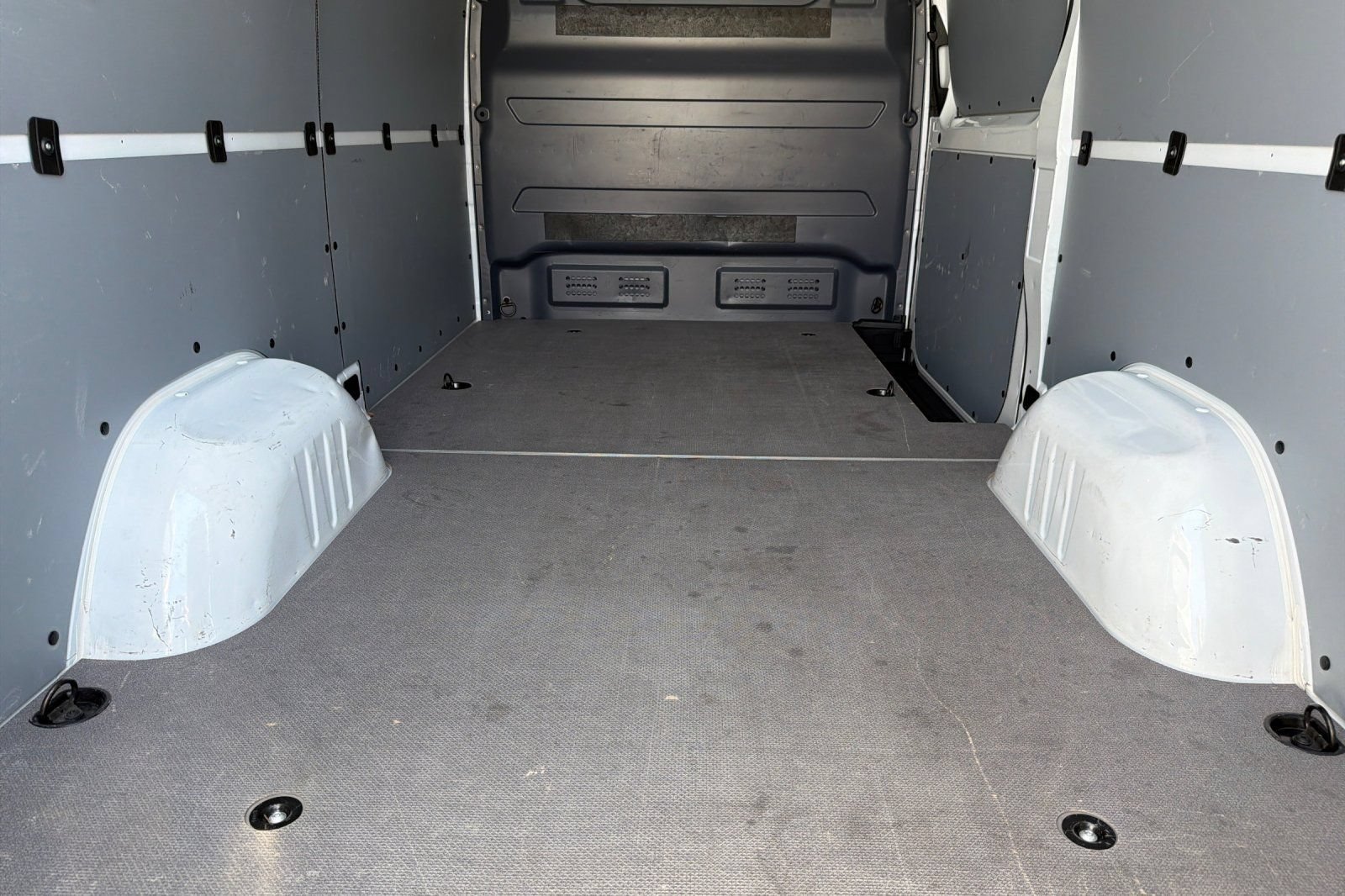 Used 2025 Mercedes-Benz Sprinter 2500 image 12
