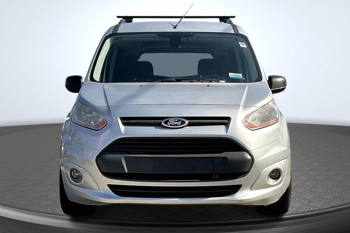 Used 2016 Ford Transit Connect XLT FWD image 3