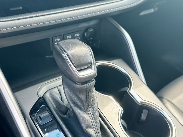 Used 2022 Toyota Highlander XLE image 17