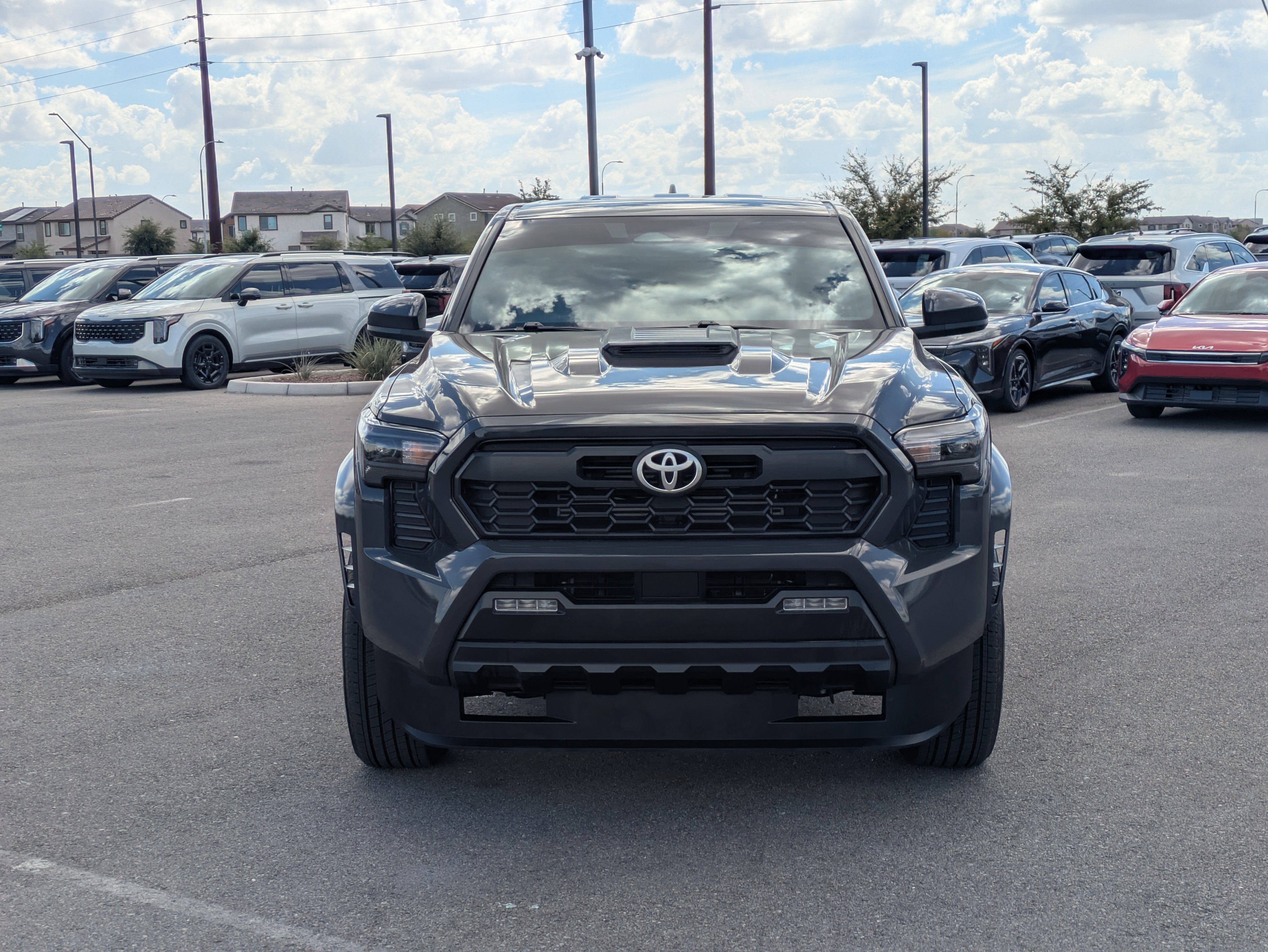 Used 2025 Toyota Tacoma TRD Sport AWD/4WD image 7