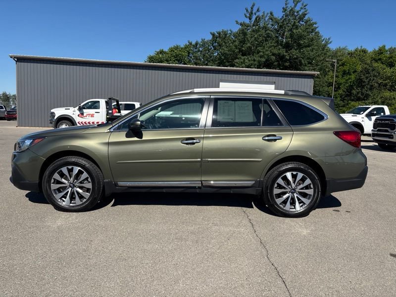 Used 2019 Subaru Outback 3.6R Touring w/ Popular Package #3A AWD/4WD image 6