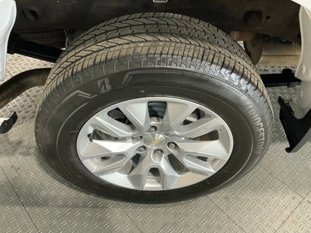 Used 2023 Chevrolet Silverado 1500 Custom image 36