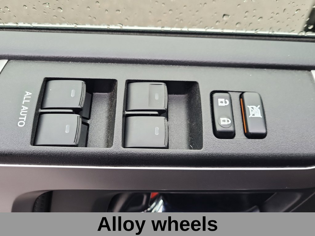 Used 2022 Toyota 4Runner Limited AWD/4WD image 14