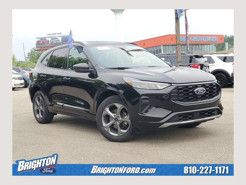 Certified 2024 Ford Escape ST-Line w/ Tech Pack #1 AWD/4WD image 1