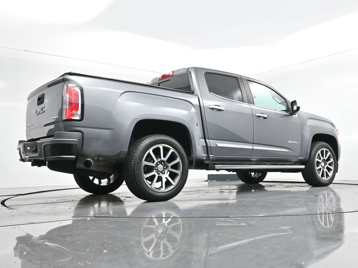 Used 2020 GMC Canyon Denali image 47