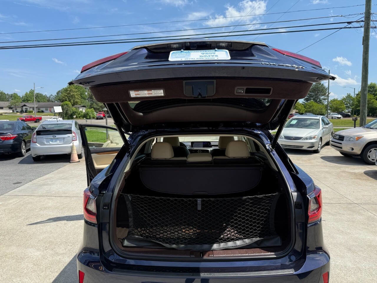 Used 2017 Lexus RX 450h AWD image 37