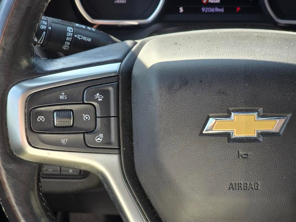 Used 2021 Chevrolet Tahoe Premier w/ Premium Package image 17