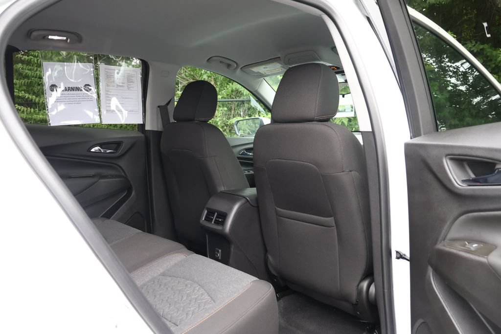 Certified 2023 Chevrolet Equinox LT FWD image 49