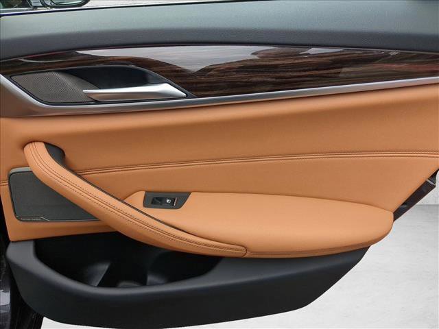 Used 2023 BMW 530i xDrive w/ Premium Package image 24