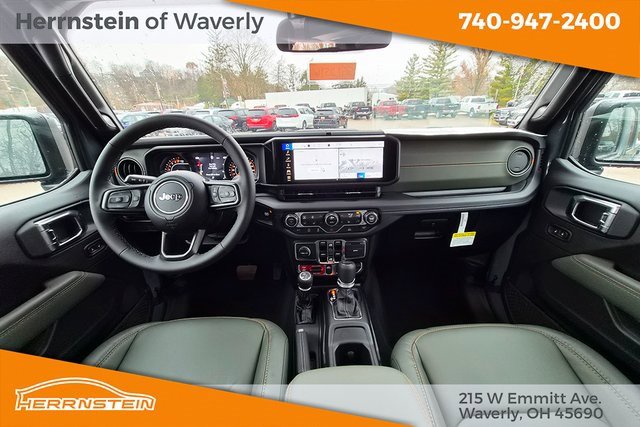 New 2025 Jeep Gladiator Mojave w/ Convenience Group image 6