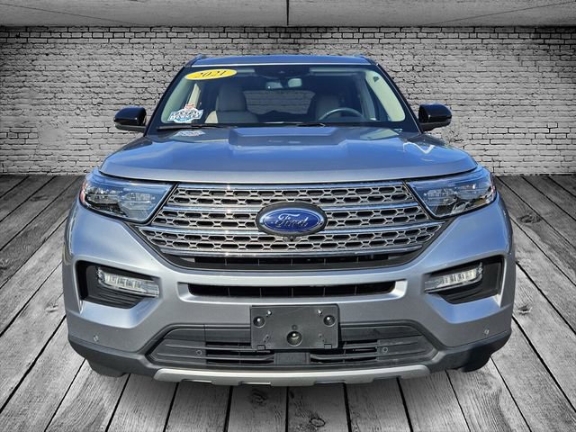 Used 2021 Ford Explorer Limited w/ Equipment Group 301A image 2