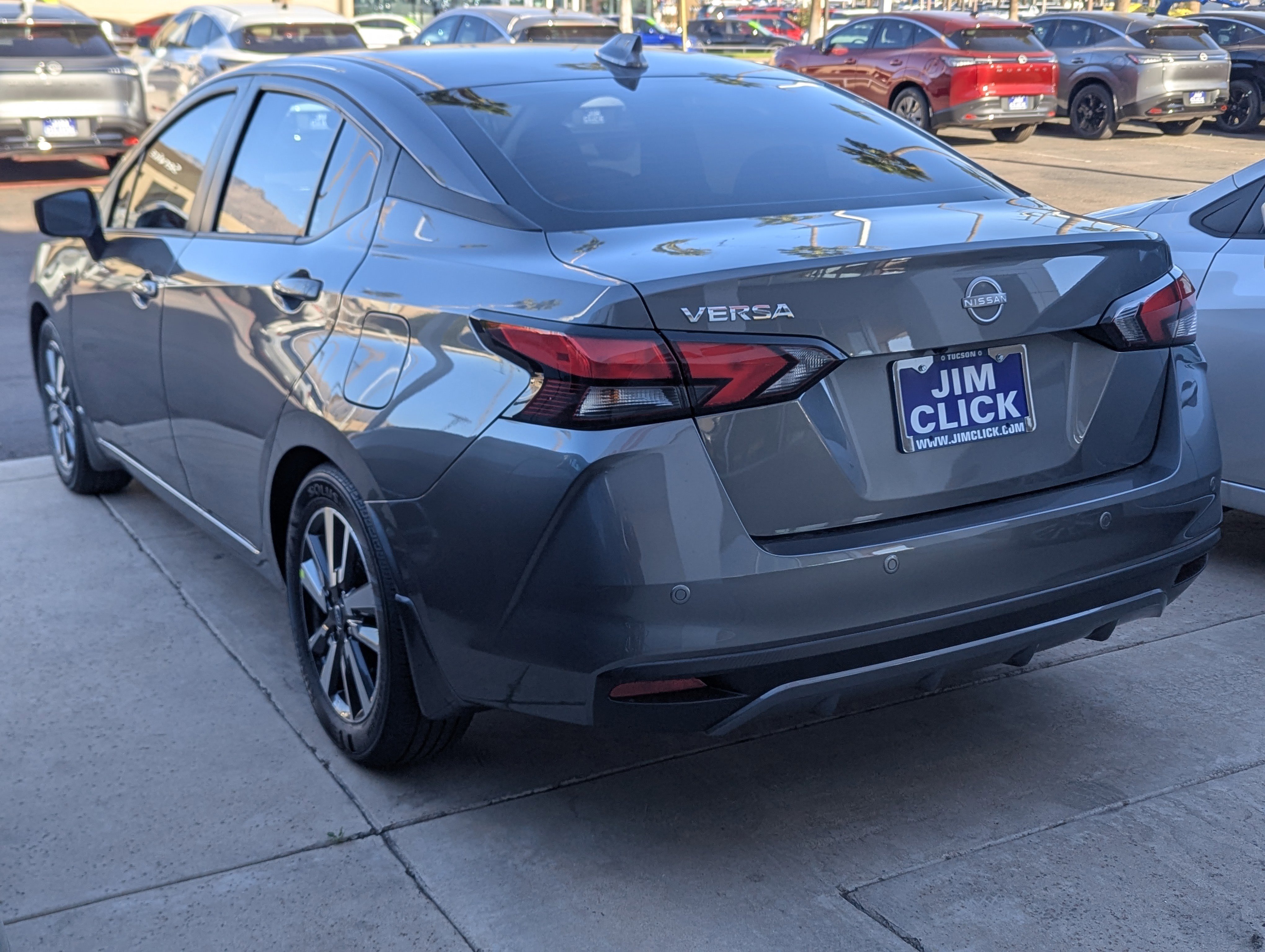 New 2025 Nissan Versa SV image 4