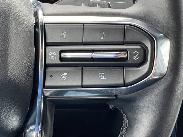 Certified 2025 GMC Acadia Elevation AWD/4WD image 22