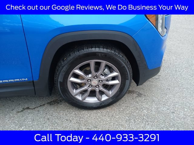 Used 2024 GMC Terrain SLT AWD/4WD image 12