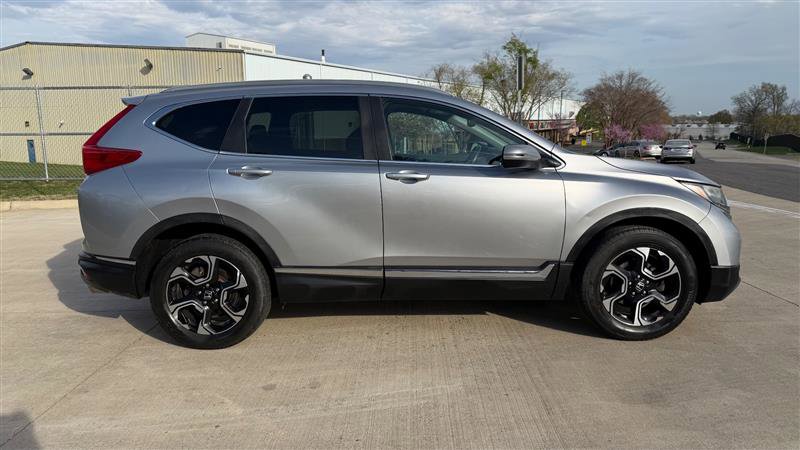 Used 2017 Honda CR-V Touring image 6