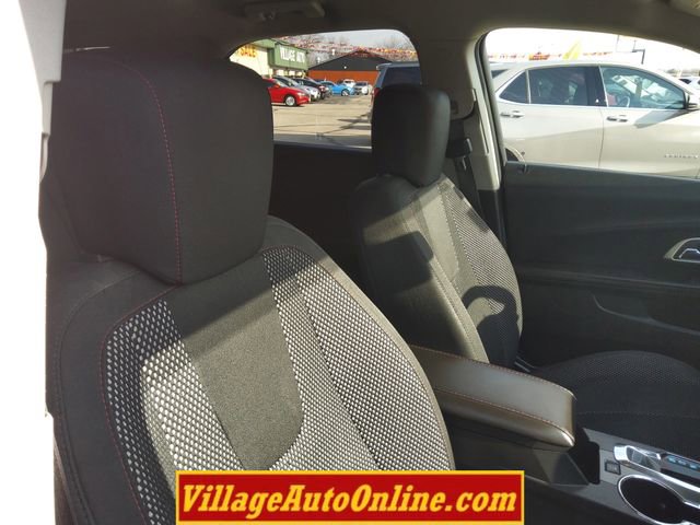 Used 2015 Chevrolet Equinox LT w/ Driver Convenience Package image 30