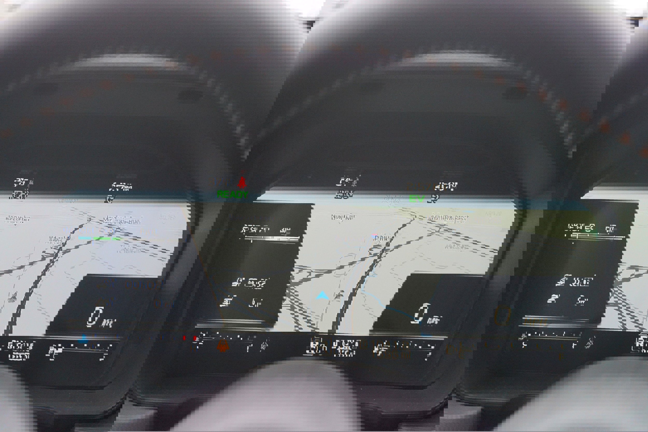 Used 2025 Subaru Forester Sport image 24