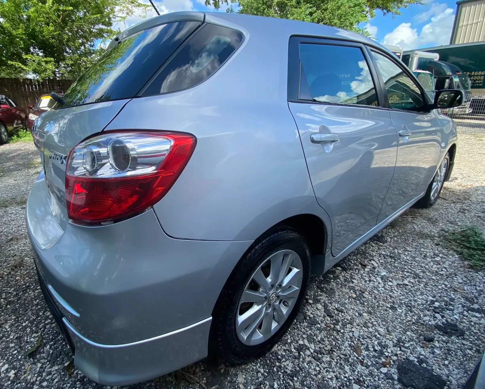 Used 2010 Toyota Matrix w/ PWR Pkg FWD image 4