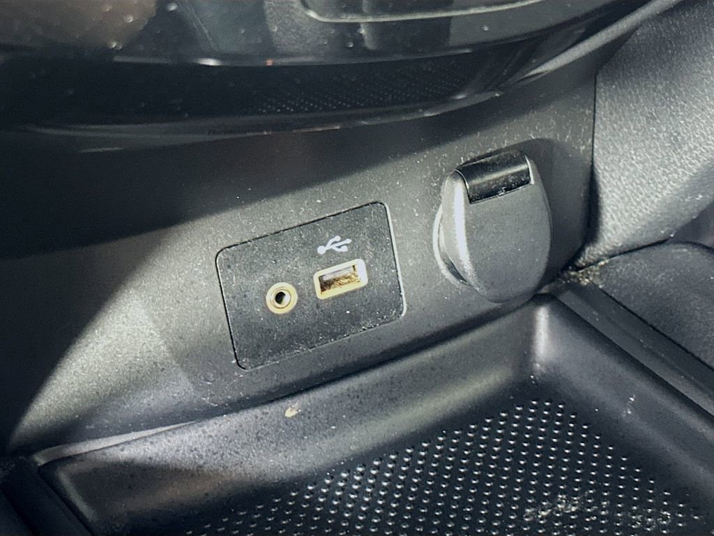 Used 2019 Nissan Rogue SV AWD/4WD image 24